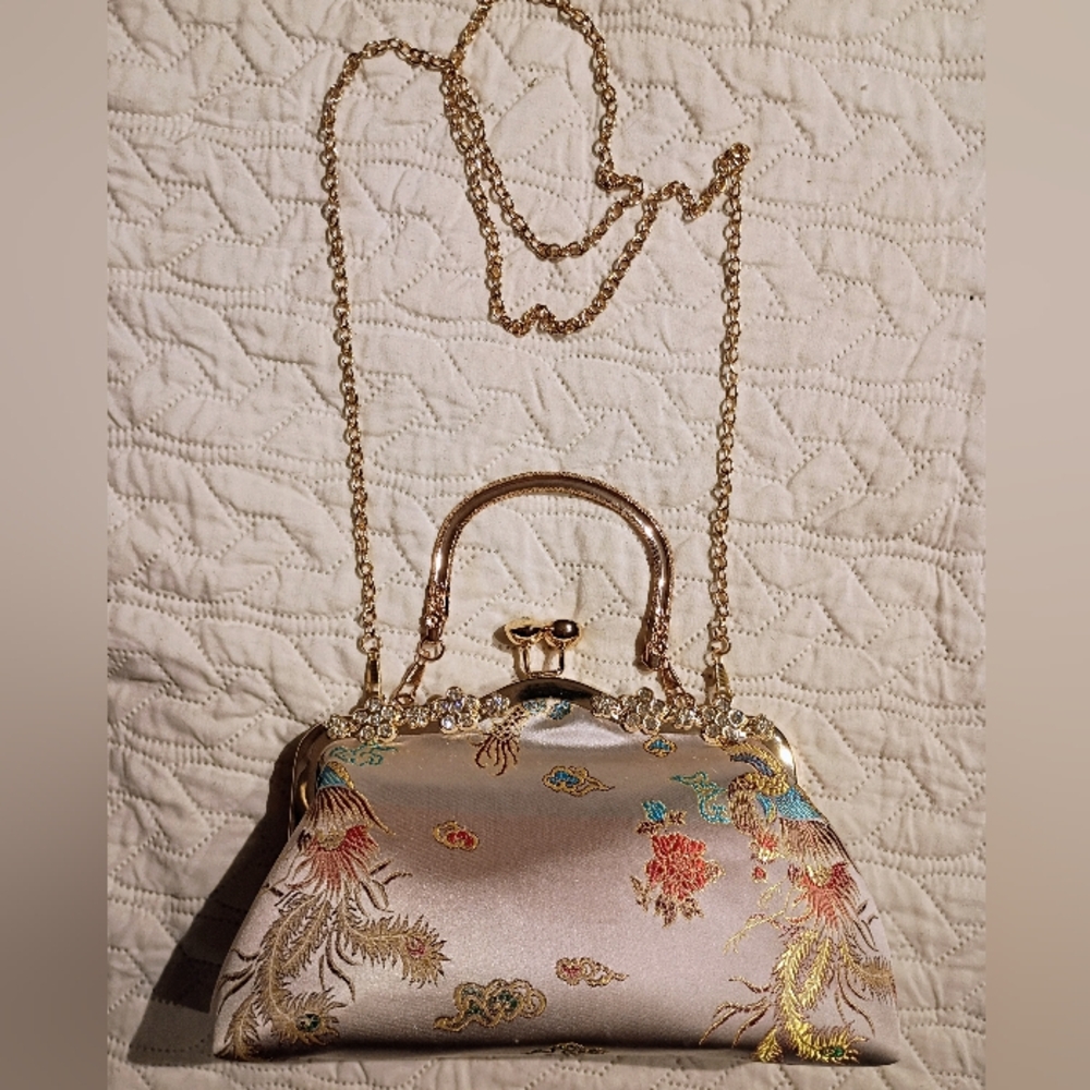 A Touch Of The Far East, Gold and Cream Satin Evening Bag - Picture 2 of 6